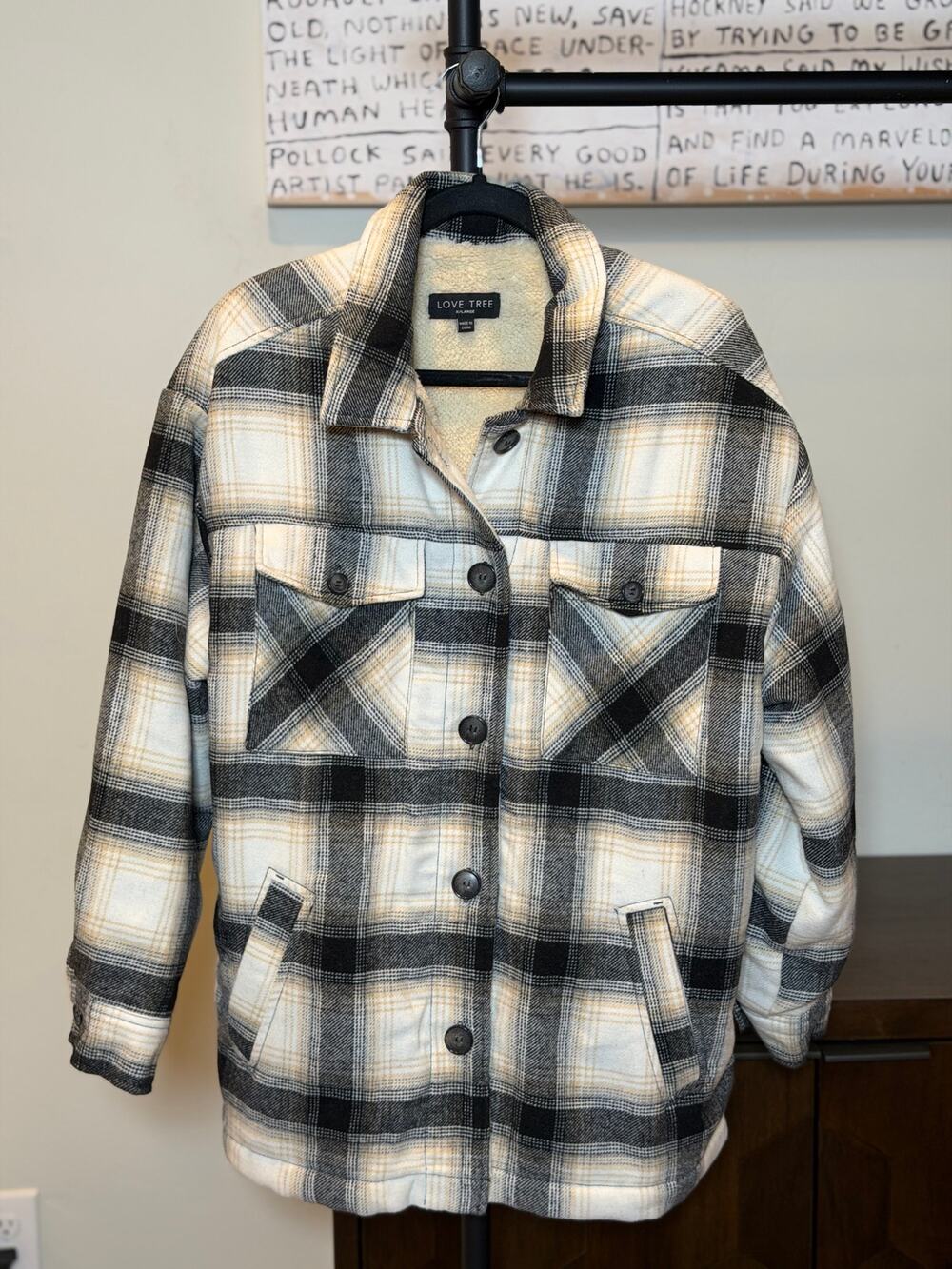 Love Tree Flannel with Sherpa Lining XL NWOT